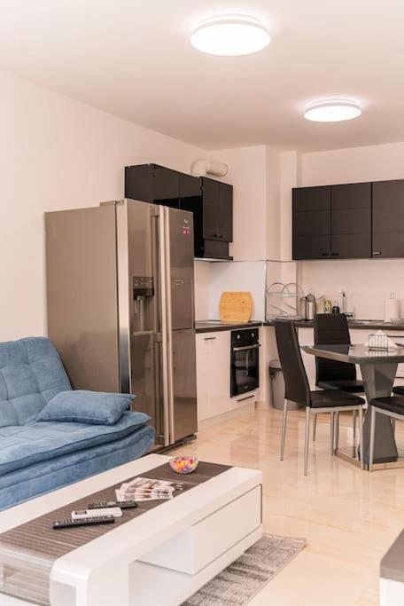 Digital Nomad With Free Gym Pass And Office Setup Sofia